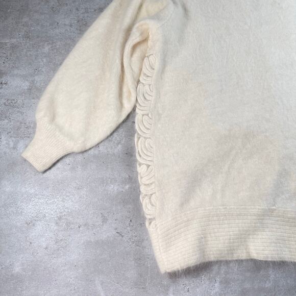 Vintage ivory angora blend cardigan scalloped sides womens size medium - Picture 7 of 9
